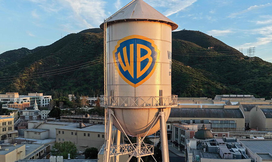 वार्नर ब्रदर्स डिस्कभरीको लागि नेटफ्लिक्सको खरिद मूल्य बढाउन अस्वीकार