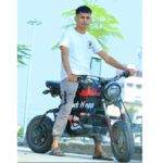 विद्यार्थी जोशीले बनाए विद्युतीय मोटरसाइकल