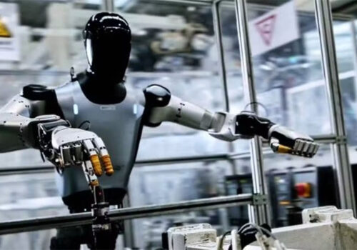 शाओमीले अटो एसेम्बलीको लागि ईभी कारखानामा ह्युमनोइड रोबोटहरू तैनाथ गर्यो