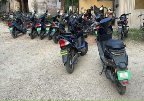 पर्सामा २४ भारतीय ‘इलेक्ट्रिक स्कुटर’ नियन्त्रणमा