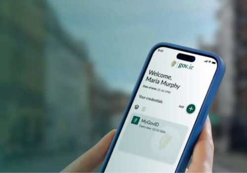 सामाजिक सञ्जाल प्रयोगकर्ताको उमेर प्रमाणीकरण गर्ने डिजिटल वालेटको परीक्षण गर्दै आयरल्याण्ड