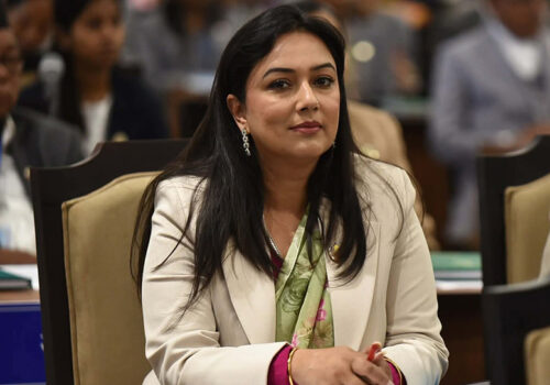 सामाजिक सञ्जालमार्फत आफू विरुद्ध दुष्प्रचार गरिएको भन्दै सांसद खुस्बु ओलीद्वारा साइबर उजुरी