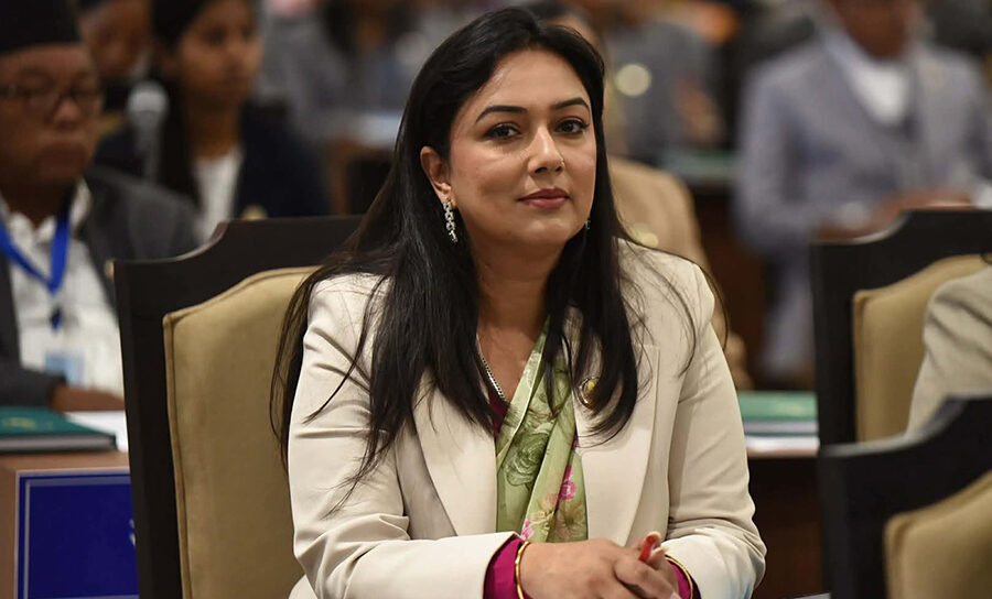 सामाजिक सञ्जालमार्फत आफू विरुद्ध दुष्प्रचार गरिएको भन्दै सांसद खुस्बु ओलीद्वारा साइबर उजुरी