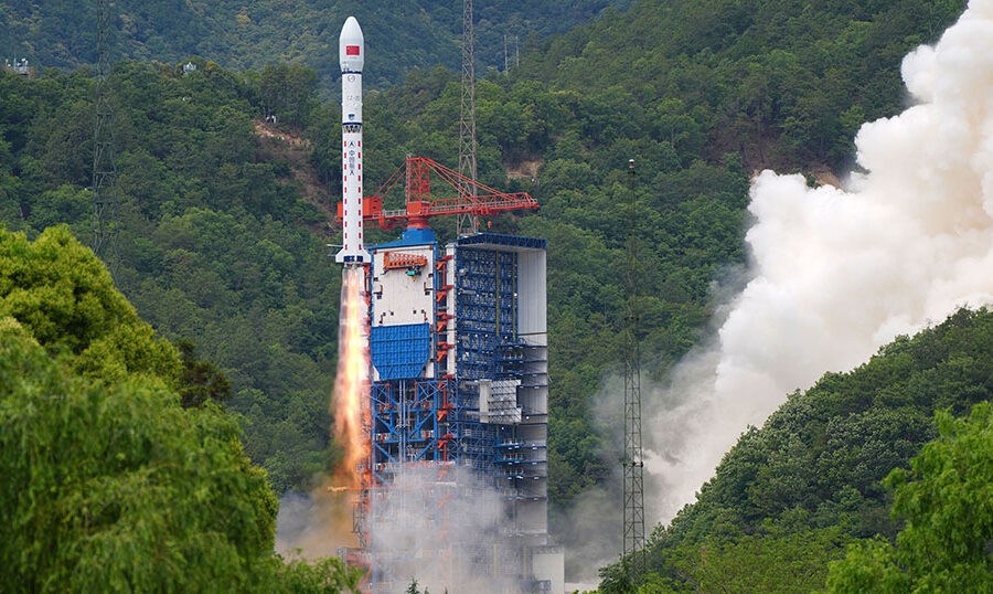 इन्टरनेट प्रविधिका लागि चीनको नयाँ परीक्षण भूउपग्रह प्रक्षेपण