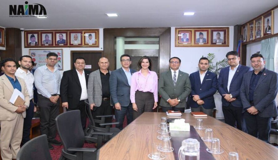 नाइमा टोलीद्वारा अर्थमन्त्री तथा भौतिक पूर्वाधार तथा यातायातमन्त्रीसँग भेट तथा छलफल