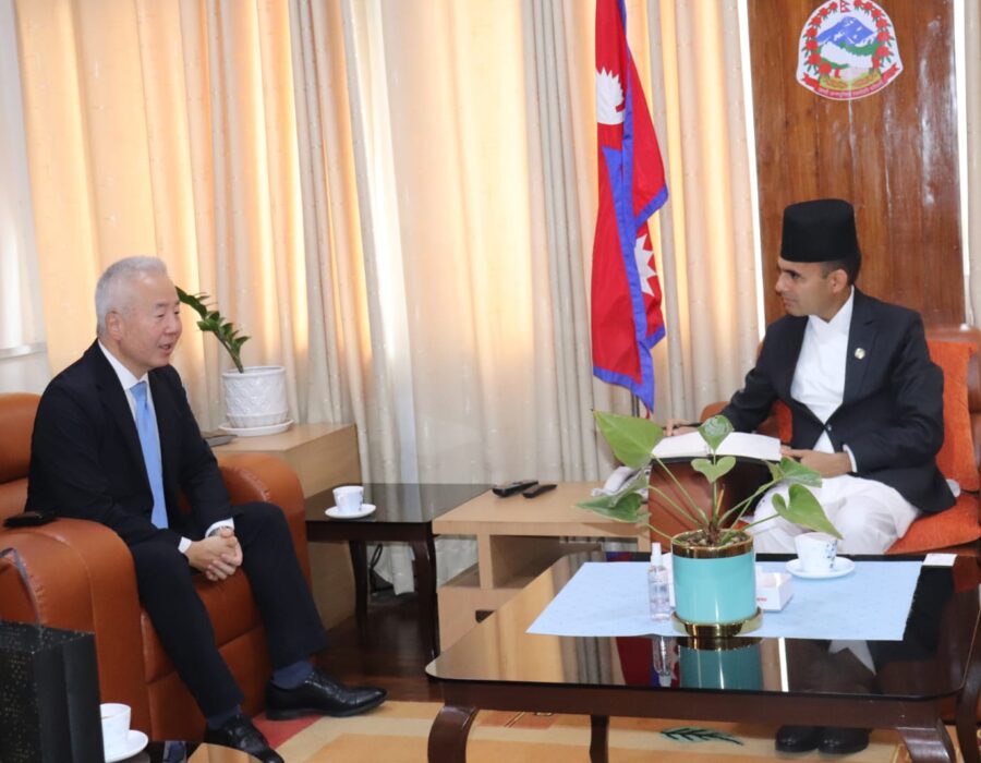 सञ्चारमन्त्री डा. तिमिल्सिनासँग जापानी राजदूतको शिष्टाचार भेट, सूचना प्रविधि क्षेत्रमा सहकार्य गर्न सकिने बारे छलफल