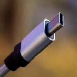 फोनलाई बिस्तारै बिगार्ने चार्जर कसरी पत्ता लगाउने? यस्ता छन् उपाय