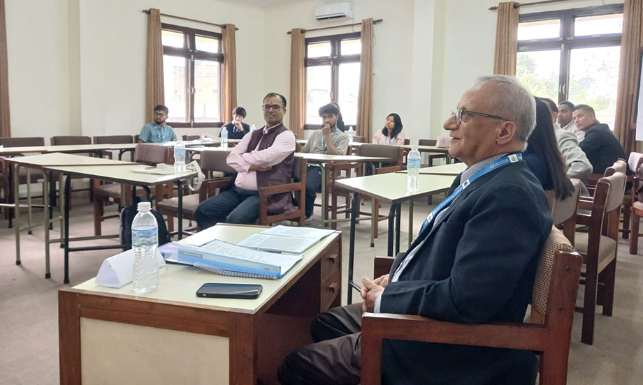 एभरेष्ट इन्जिनियरिङ कलेजको सिभिल इन्जिनियरिङ गोष्ठी सम्पन्न