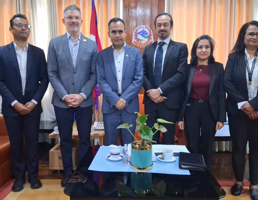 सञ्चारमन्त्री डा. तिमिल्सिना र विश्व बैंकको उच्चस्तरीय प्रतिनिधि बीच भेट, डिजिटल ट्रान्सफरमेसन प्रोजेक्टमा छलफल