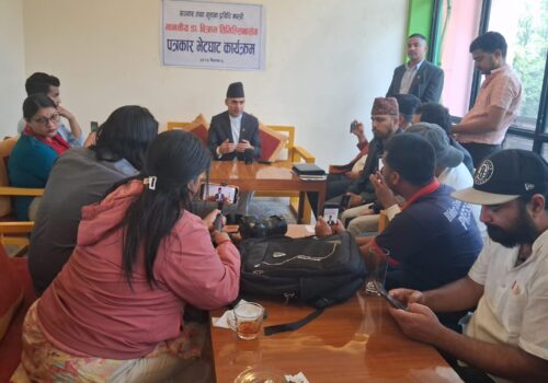 हल्ला र अपुष्ट सूचनाबाट टाढा रहँदै जिम्मेवार पत्रकारिता गर्न सञ्चारमन्त्री तिमिल्सिनाको सुझाव