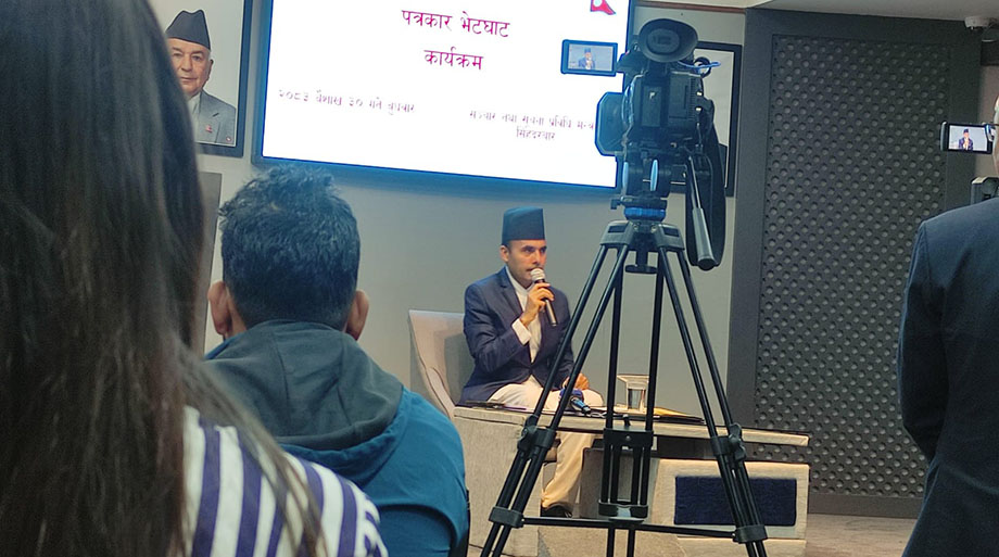 दूरसञ्चार क्षेत्र सुधारमा सरकार गम्भिर, ‘फोरजी’ सुदृढीकरण गरेपछि मात्रै ‘फाइभजी’ मा जाने -सञ्चारमन्त्री