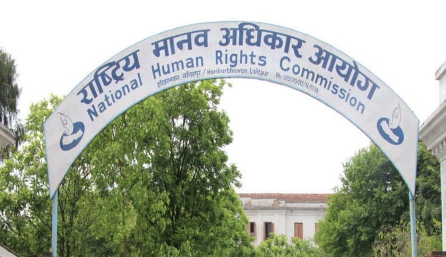 २०८२ भदौमा सामाजिक सञ्जालमा लगाईएको प्रतिबन्ध असंवैधानिक रहेको मानव अधिकार आयोगको ठहर, कारबाही सिफारिस