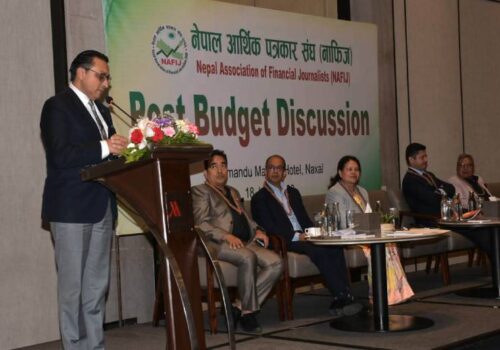 ५० लाखसम्मका गाडीमा मूल्य घट्छ:  अर्थमन्त्री डा. वाग्ले