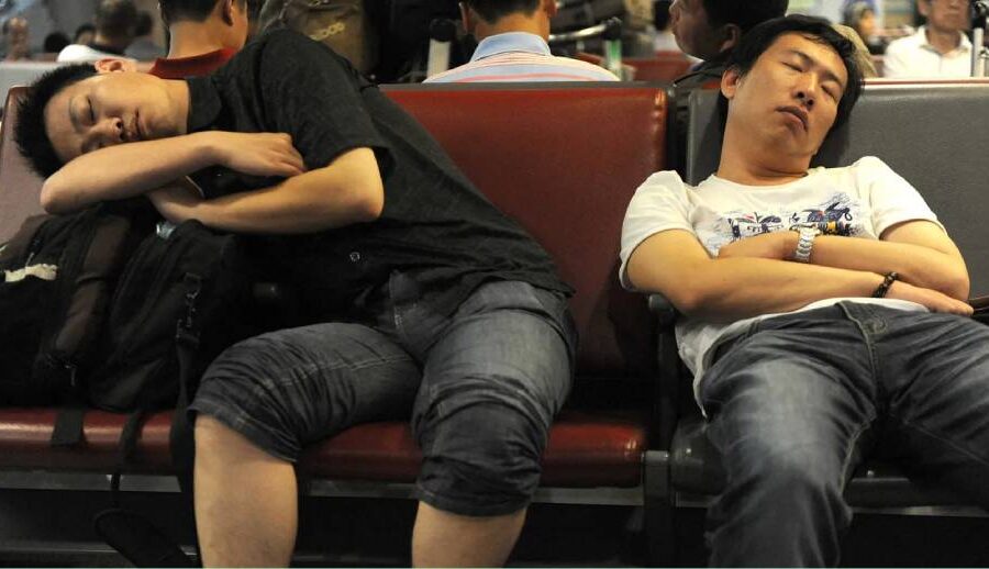 लामो विमानयात्रापछि हुने जेट ल्याग के हो? यसबाट कसरी बच्न सकिन्छ?
