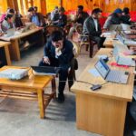 बीस विद्यालयलाई ल्यापटप वितरण