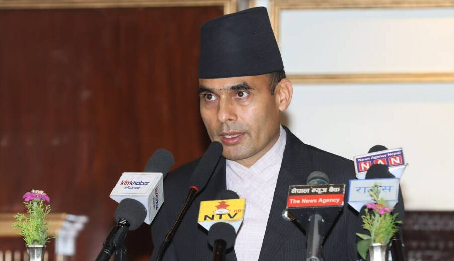 प्रविधिको युगमा पनि साहित्य मानव सभ्यता बुझ्ने सबैभन्दा सशक्त माध्यम: सञ्चारमन्त्री डा. तिमिल्सिना
