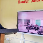 बालकल्याण माविमा ह्वावे स्मार्ट कक्षा हस्तान्तरण
