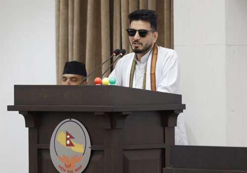 ‘हेलो पूर्वाधार’मा ९० प्रतिशत भुक्तानीको माग गर्दै फोन आउँछः मन्त्री लम्साल