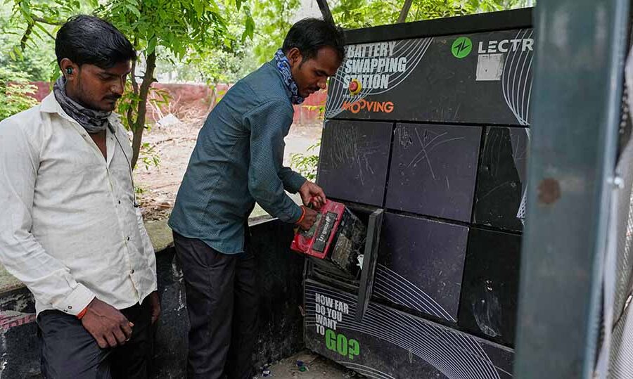 विद्युतीय सवारी विस्तारमा भारतको राजधानी दिल्लीको जोड