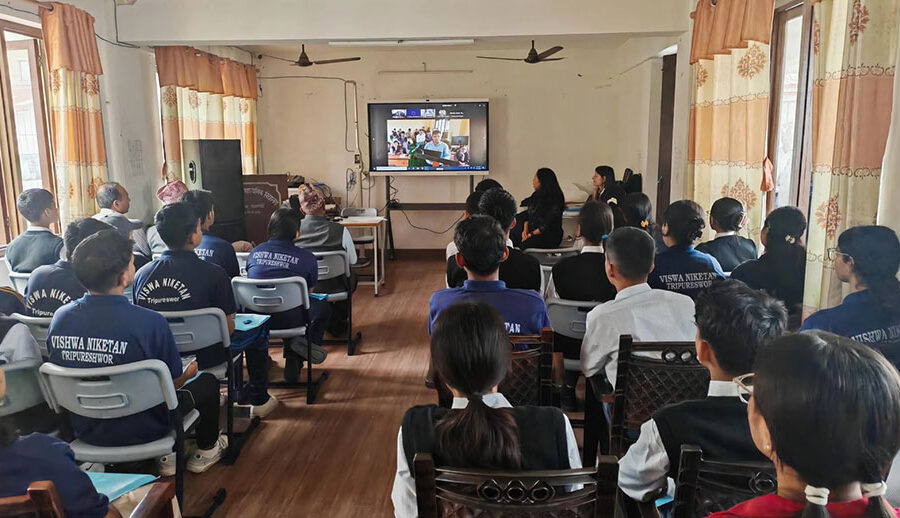 एसियाली विकास बैंक र ह्वावे नेपालको सहयोगमा विश्व निकेतन विद्यालयमा ‘स्मार्ट क्लासरुम’ सञ्चालन