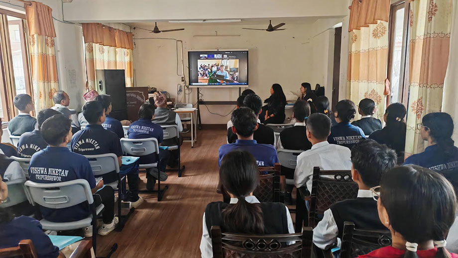 एसियाली विकास बैंक र ह्वावे नेपालको सहयोगमा विश्व निकेतन विद्यालयमा ‘स्मार्ट क्लासरुम’ सञ्चालन