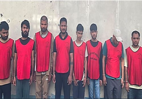अनलाइन जुवा तथा सट्टेबाजी सञ्चालन गर्ने ८ जना पक्राउ
