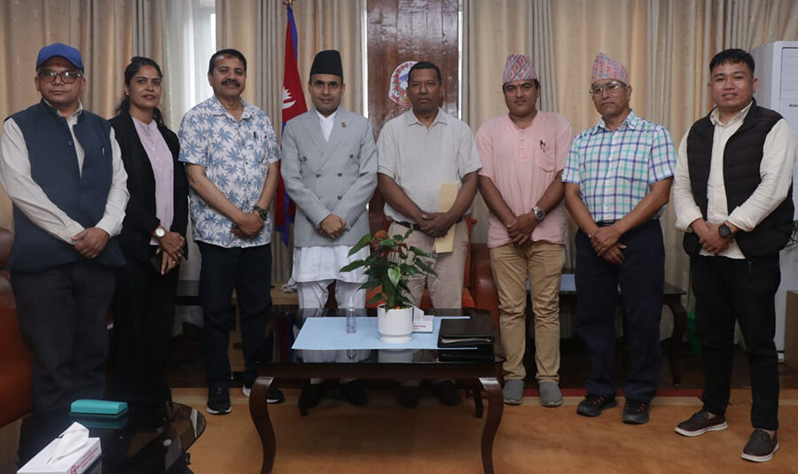 सूचनाको हक मन्त्रालयको उच्च प्राथमिकतामा : सञ्चारमन्त्री डा तिमिल्सिना