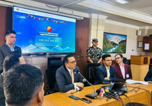 २५० रुपैयाँको सामान किन्ने एक उपभोक्ताले पाए १० लाख बम्पर उपहार