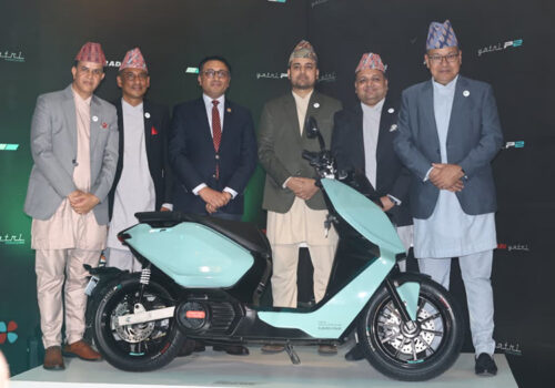 नेपालमै बनेको यात्री विद्युतीय स्कुटरले राष्ट्रिय आत्मविश्वास जगायो: अर्थमन्त्री डा. स्वर्णिम वाग्ले