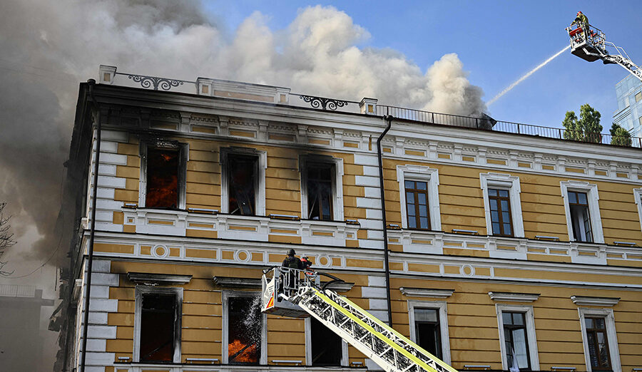 Russian drone hits Kyiv’s Academy of Sciences
