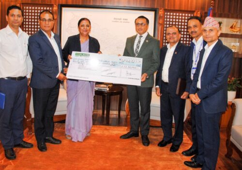 नेपाल टेलिकमका कर्मचारीहरूको तर्फबाट उद्धार कोषमा दुई करोड दुई लाख रुपैयाँ जम्मा